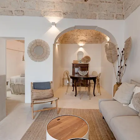 Casa Savi Ostuni Stadthaus Mit Meerblick Terrasse Exterior photo